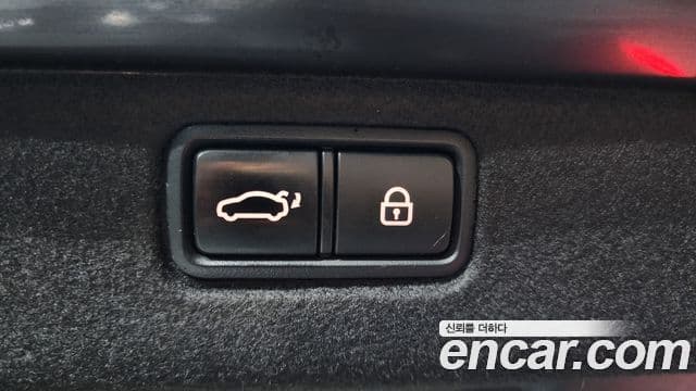 Kia K9 Special, 2013 20