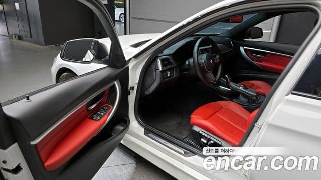 BMW 3시리즈 (F30) 330i M Sport Shadow, 2018 11