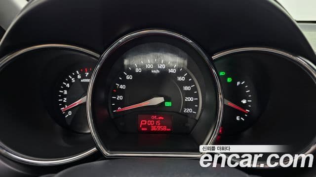 Kia All New Pride Luxury, 2012 8