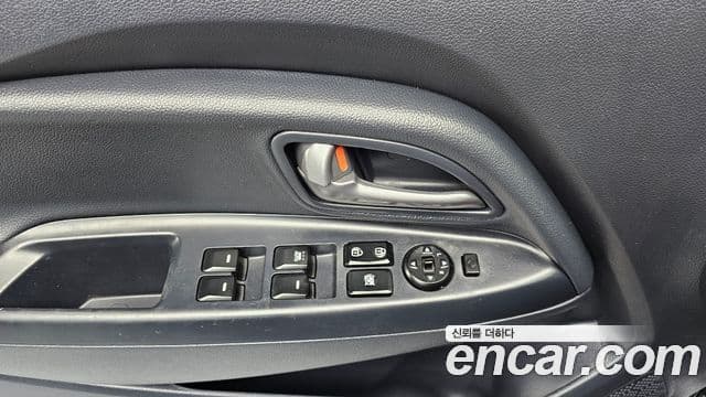 Kia All New Pride Luxury, 2012 12