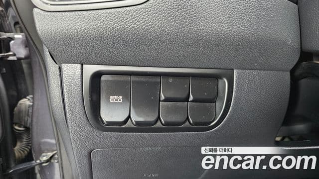 Kia All New Pride Luxury, 2012 13