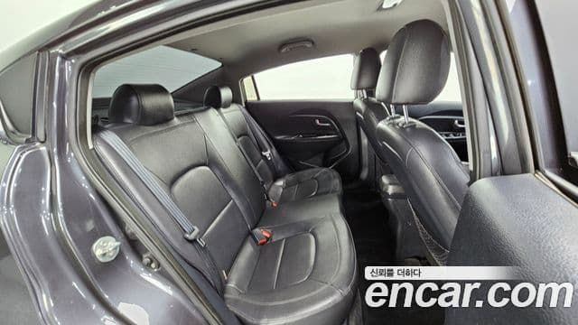 Kia All New Pride Luxury, 2012 19