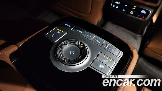 Genesis G80 (RG3) бензин 3.5 турбо AWD, 2021 19