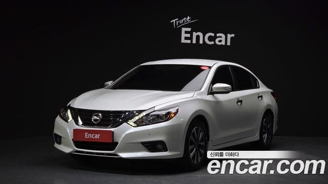 Nissan 알티마 L33, 2017 1