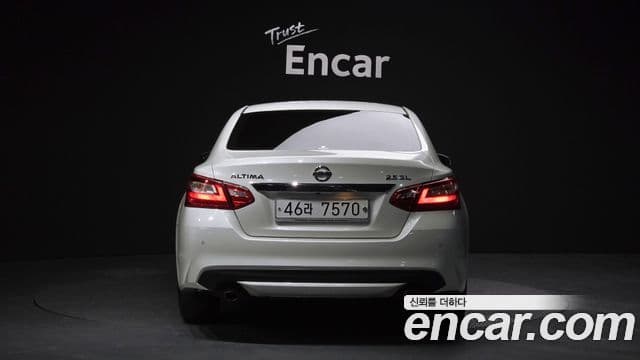 Nissan 알티마 L33, 2017 4