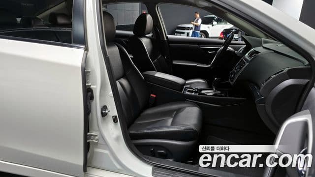 Nissan 알티마 L33, 2017 10