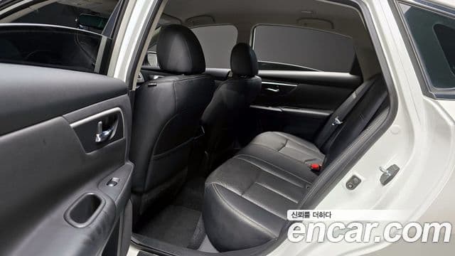 Nissan 알티마 L33, 2017 12