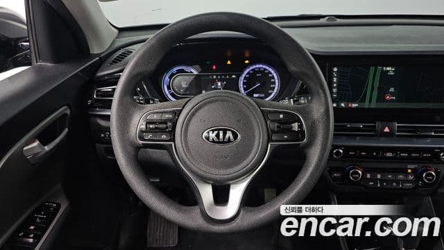 Kia The / новый New Niro Luxury, 2020 15