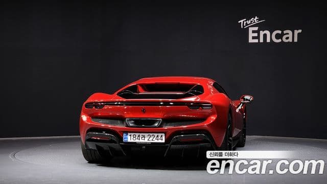 Ferrari 296 GTS 3.0 V6, 2025 4