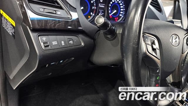 Hyundai Grandeur HG LPG HG300 для людей с инвалидностью, 2014 16