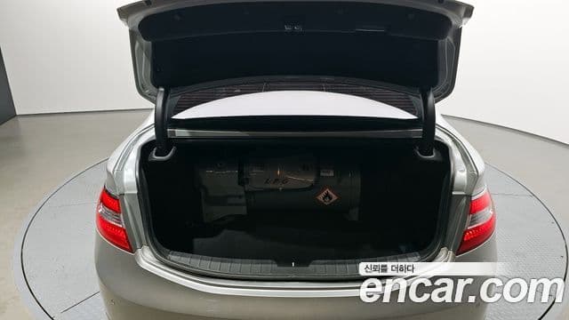 Hyundai Grandeur HG LPG HG300 для людей с инвалидностью, 2014 20