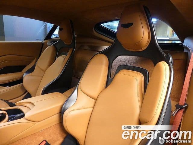 Aston Martin 밴티지 2세대 5.2 V12 Final Edition, 2023 13