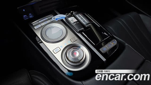 Genesis electrified G80 (RG3) e-AWD, 2022 9