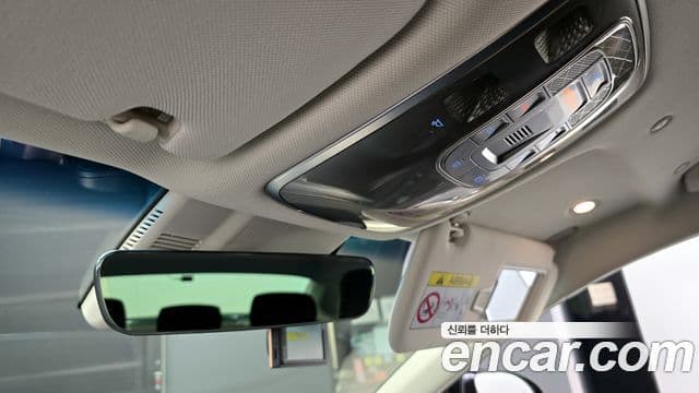 Genesis electrified G80 (RG3) e-AWD, 2022 17