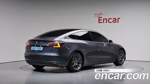 Tesla модель 3 Standard Range Plus RWD, 2020 2