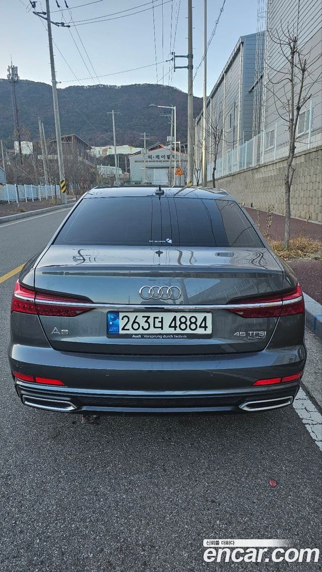 Audi A6 (C8) Premium, 2022 4