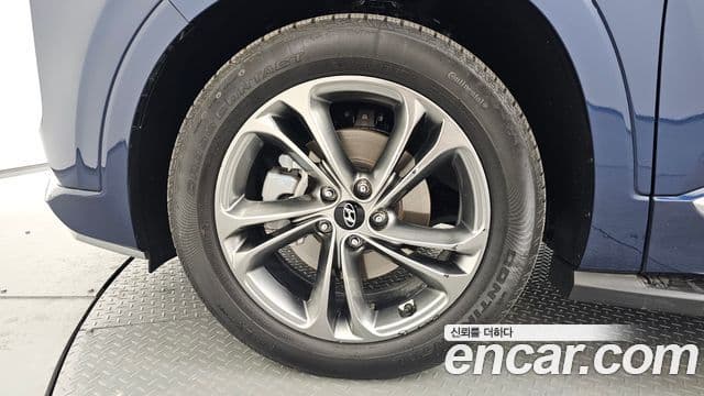 Hyundai Santa Fe TM Inspiration, 2020 все фото