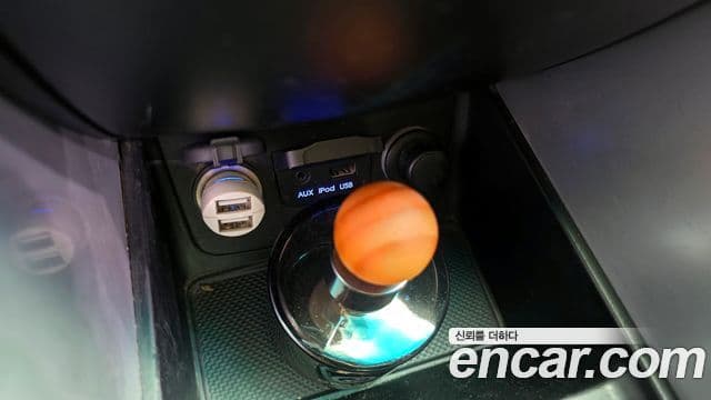 Hyundai YF Sonata Luxury, 2010 15