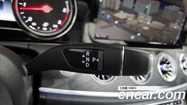 Mercedes-Benz E-класс W213 E220d кабриолет, 2019 9