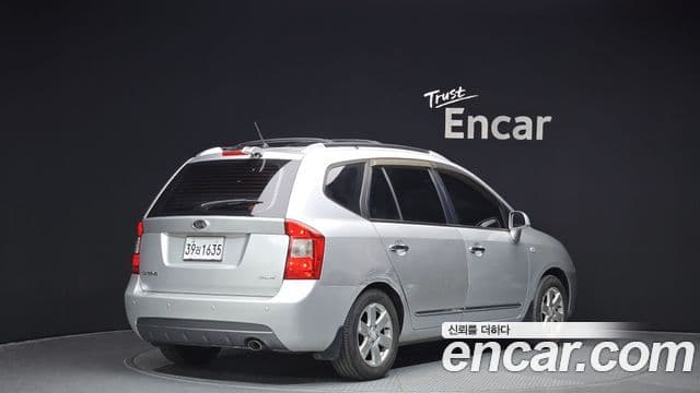 Kia 뉴카렌스 топовая версия, 2007 2
