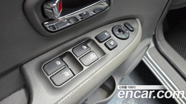 Kia 뉴카렌스 топовая версия, 2007 14