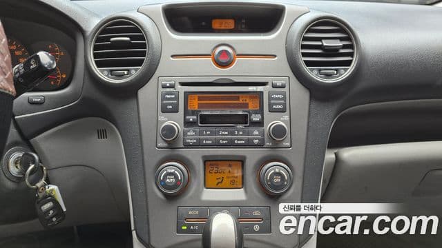Kia 뉴카렌스 топовая версия, 2007 17