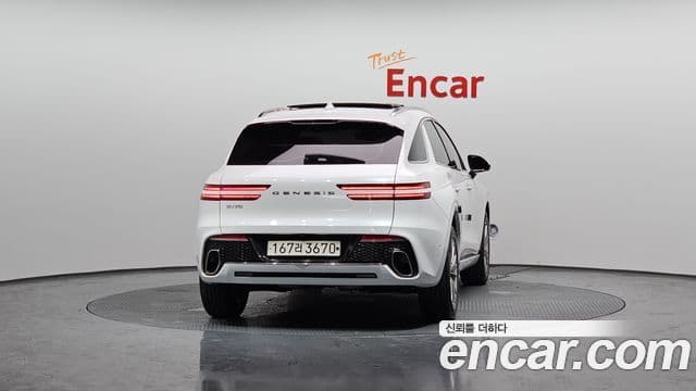 Genesis GV70, 2021 4