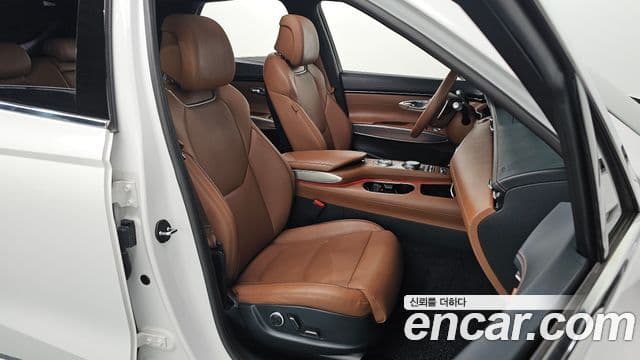 Genesis GV70, 2021 10