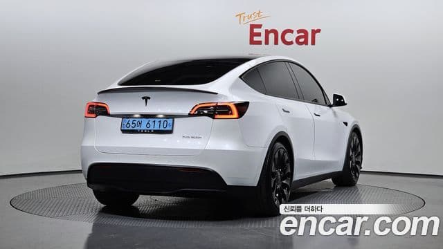 Tesla модель Y performance AWD, 2021 2