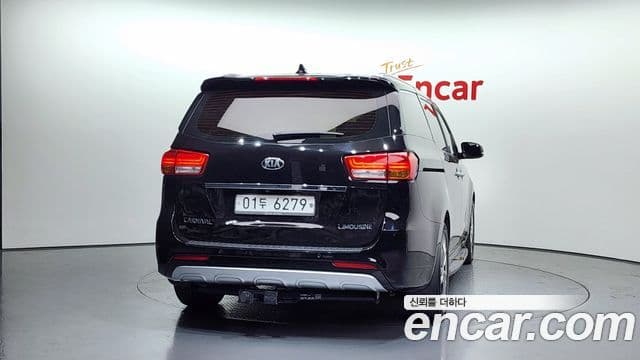 Kia All New Carnival President, 2017 4