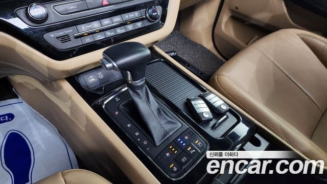 Kia All New Carnival President, 2017 9