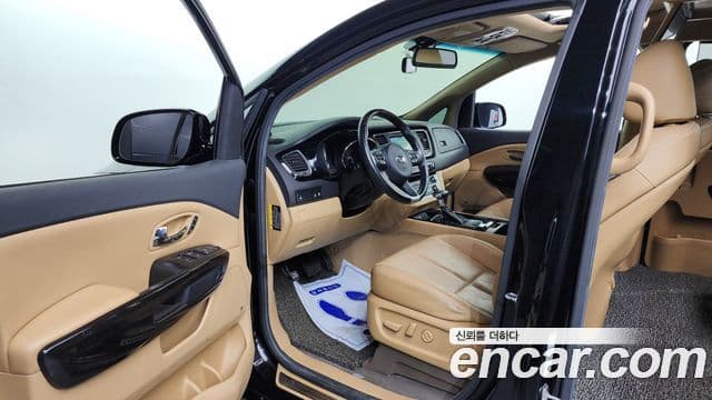 Kia All New Carnival President, 2017 10