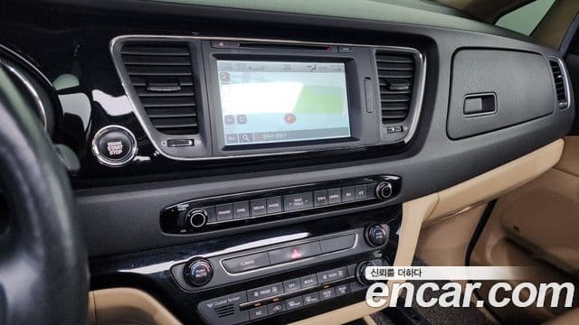 Kia All New Carnival President, 2017 15