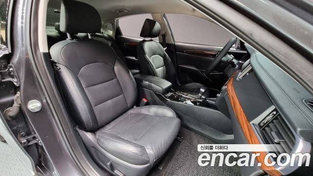 Kia All New K7 3.0 LPI Luxury (арендный автомобиль), 2016 10