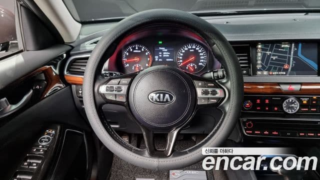 Kia All New K7 3.0 LPI Luxury (арендный автомобиль), 2016 14