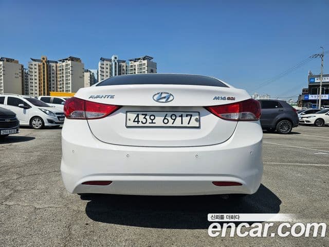 Hyundai Avante MD Luxury, 2012 4