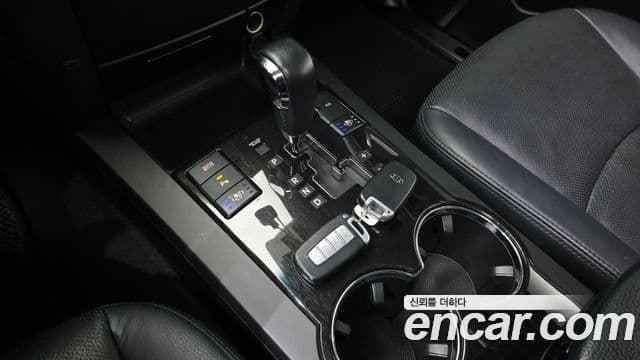 Kia Mohave 4WD KV300, 2014 9