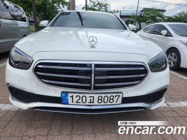 Mercedes-Benz E-класс W213 Exclusive, 2023 1
