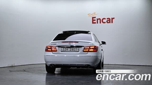 Mercedes-Benz E-класс W212 E350 купе, 2013 4