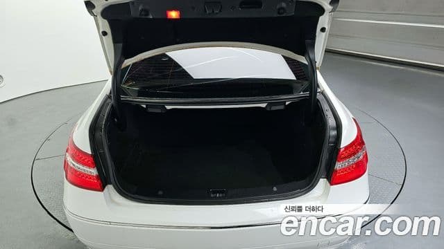 Mercedes-Benz E-класс W212 E350 купе, 2013 20