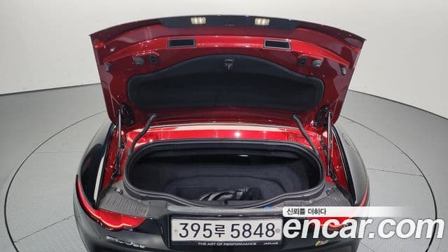 Jaguar F-TYPE X152, 2017 18