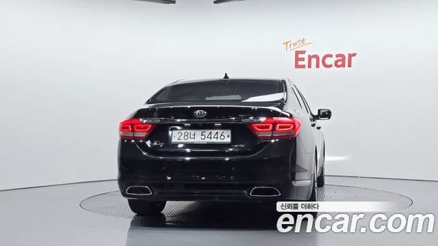 Kia K9 Executive, 2014 4