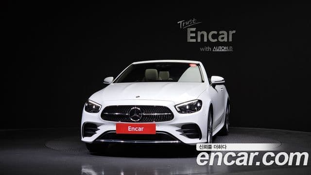 Mercedes-Benz E-класс W213 E450 4MATIC кабриолет, 2023 3