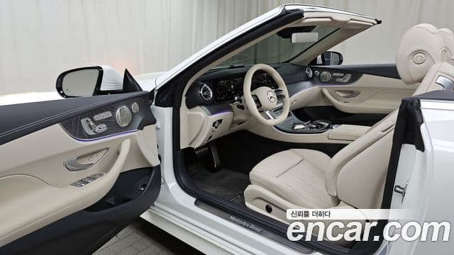 Mercedes-Benz E-класс W213 E450 4MATIC кабриолет, 2023 11