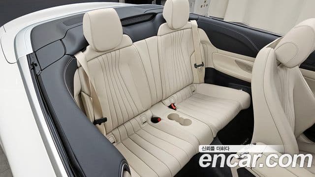 Mercedes-Benz E-класс W213 E450 4MATIC кабриолет, 2023 12
