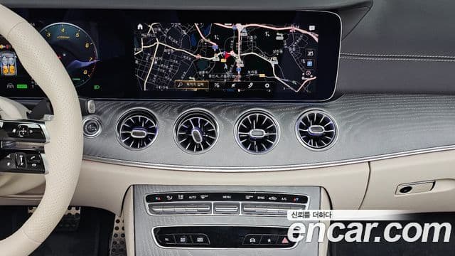 Mercedes-Benz E-класс W213 E450 4MATIC кабриолет, 2023 14