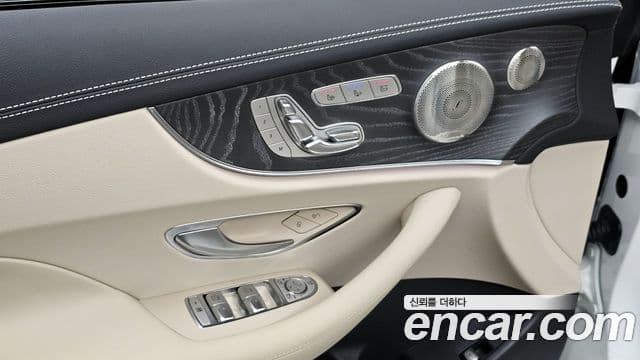 Mercedes-Benz E-класс W213 E450 4MATIC кабриолет, 2023 18