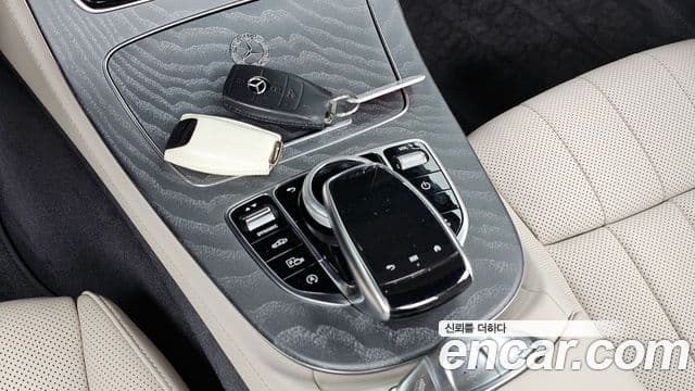 Mercedes-Benz E-класс W213 E450 4MATIC кабриолет, 2023 20