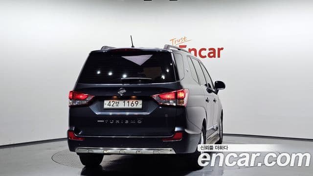 KG모빌리티(SsangYong) Korando 투리스모 4WD TX 9인승, 2017 4