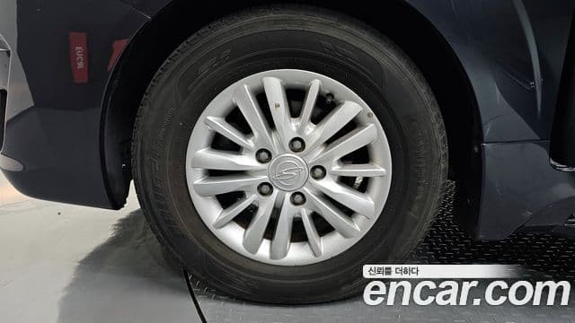 KG모빌리티(SsangYong) Korando 투리스모 4WD TX 9인승, 2017 все фото